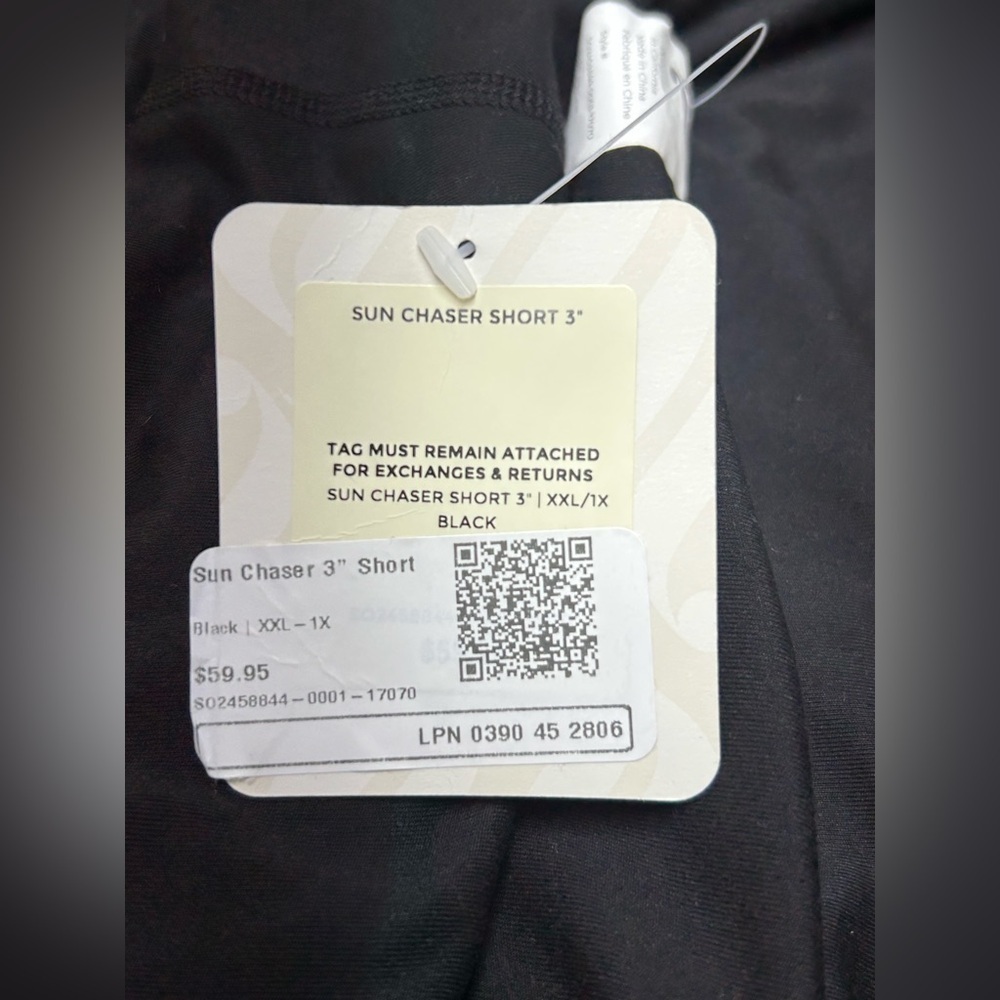 NWT Fabletics Sun Chaser Shorts 3” Black Size XXL 1X - Picture 4 of 12